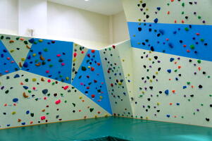 クライミングウォール