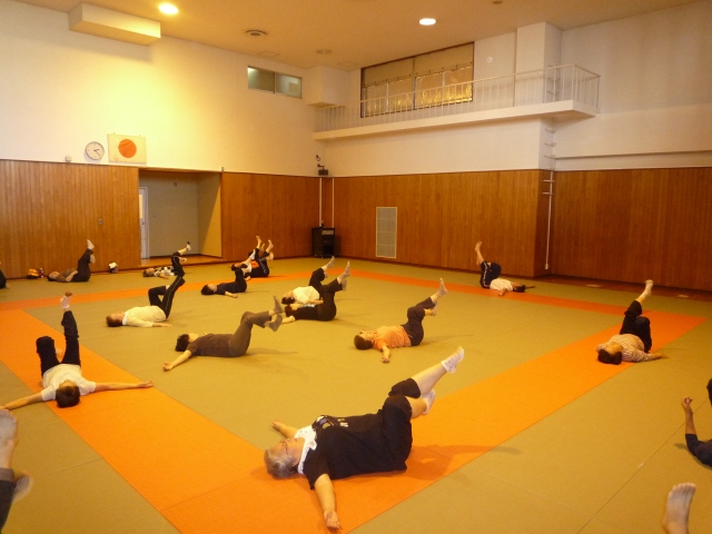 転ばぬ先の体操