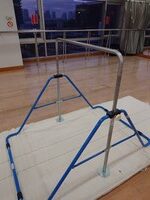 鉄棒のイメージ