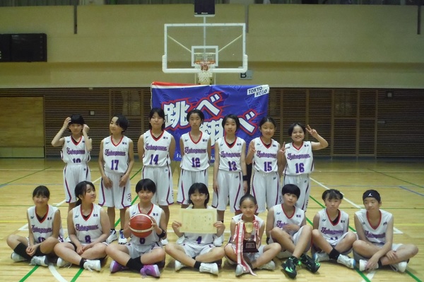 女子優勝　深川バスケットボールクラブ